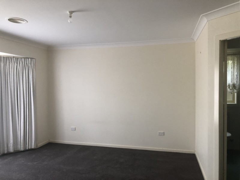 20 Jubilee Street, Parkes NSW 2870