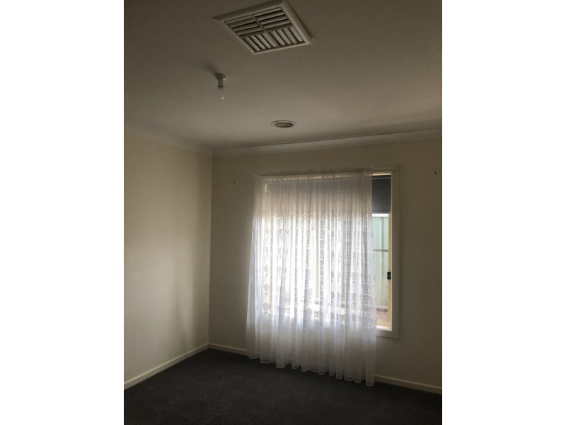 20 Jubilee Street, Parkes NSW 2870