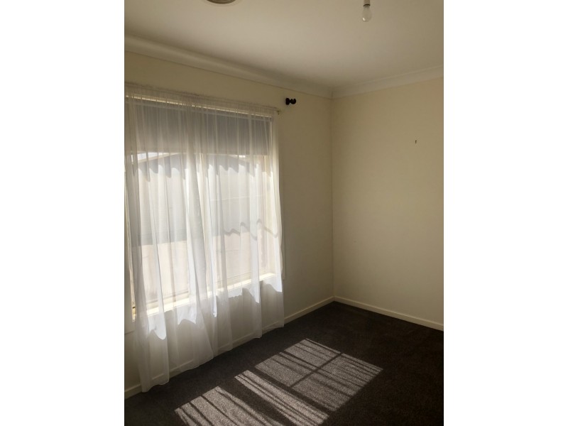 20 Jubilee Street, Parkes NSW 2870