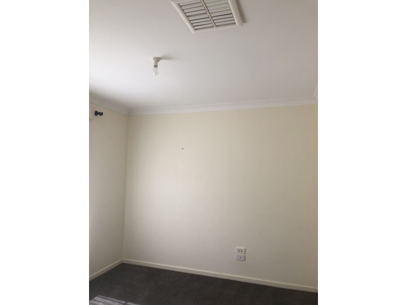 20 Jubilee Street, Parkes NSW 2870