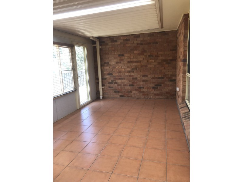 20 Jubilee Street, Parkes NSW 2870