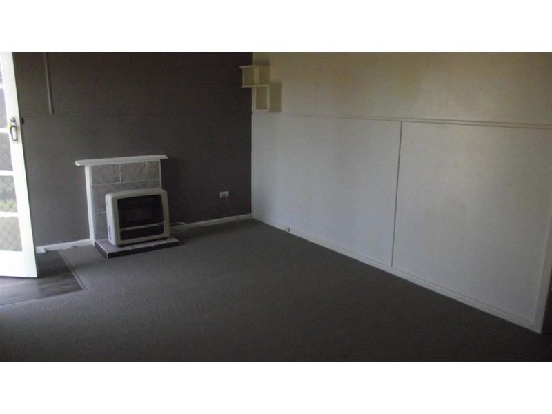 13 Macarthur Street, Parkes NSW 2870