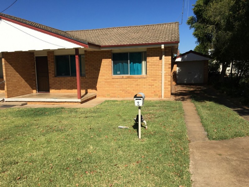 2/24 Johnson Street, Forbes NSW 2871