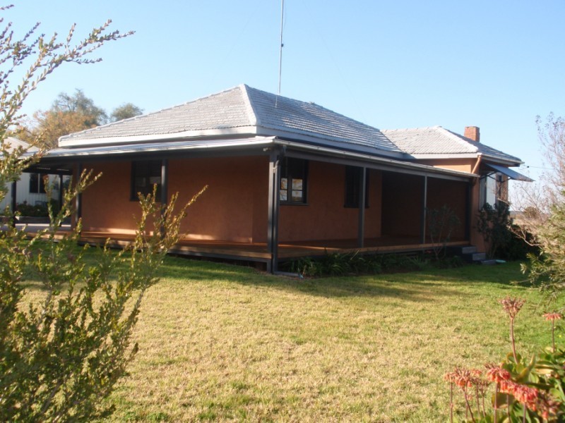 01 Puzzle Flat Lane, Eugowra NSW 2806