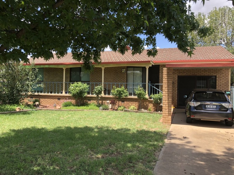 44 Show Street, Forbes NSW 2871
