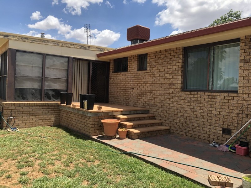 44 Show Street, Forbes NSW 2871