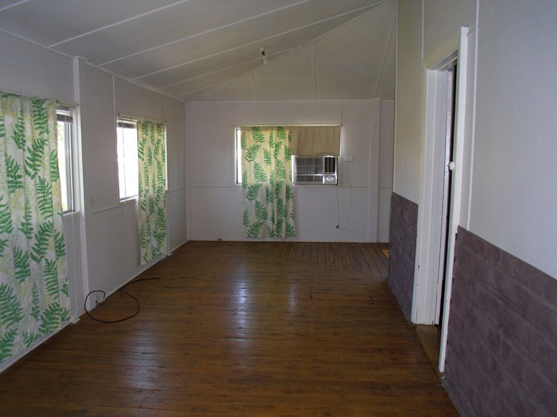 36 Farrand Street, Forbes NSW 2871