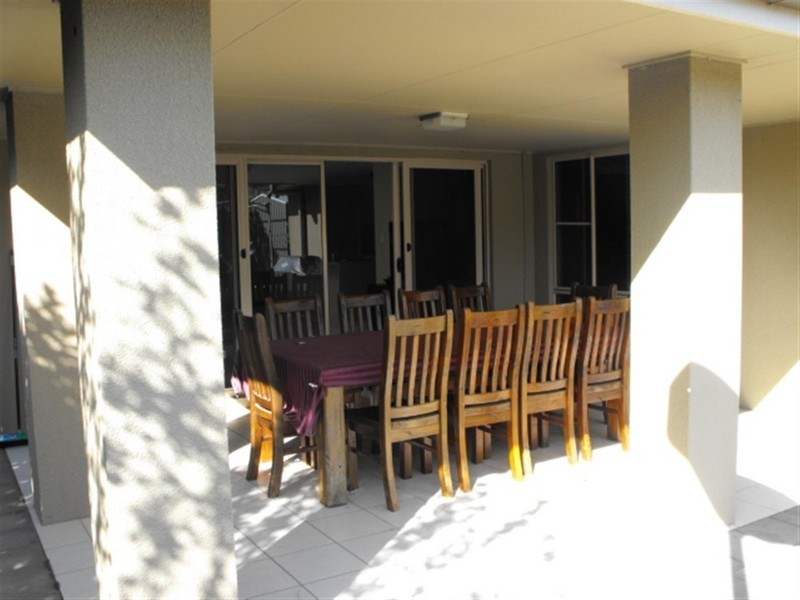 8 Victoria Street, Parkes NSW 2870