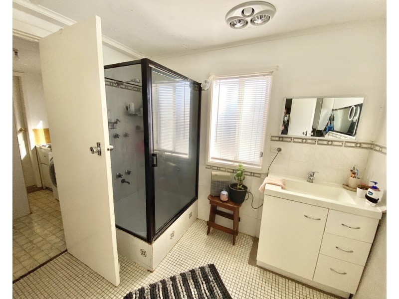 32 Underwood Street, Forbes NSW 2871