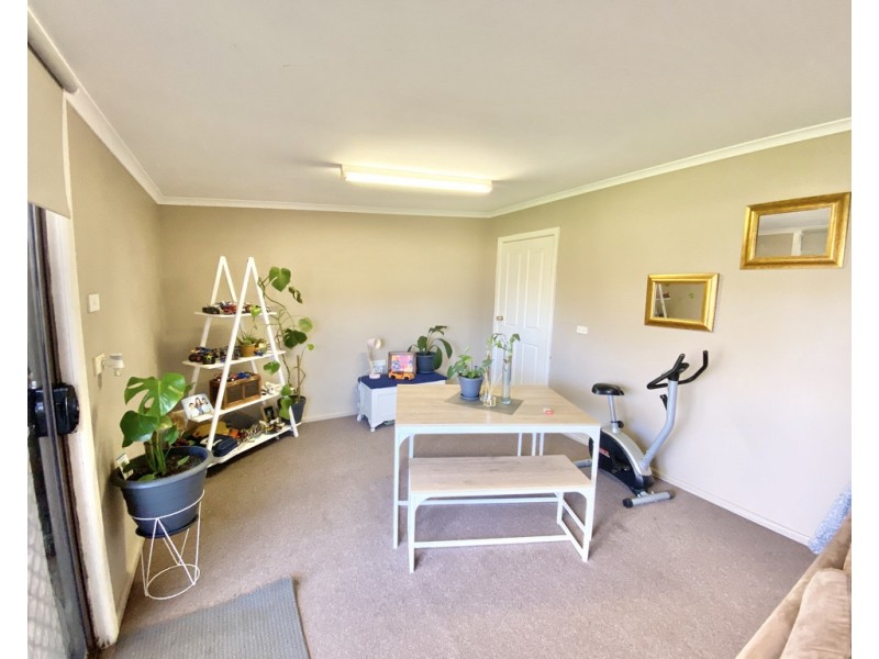 32 Underwood Street, Forbes NSW 2871