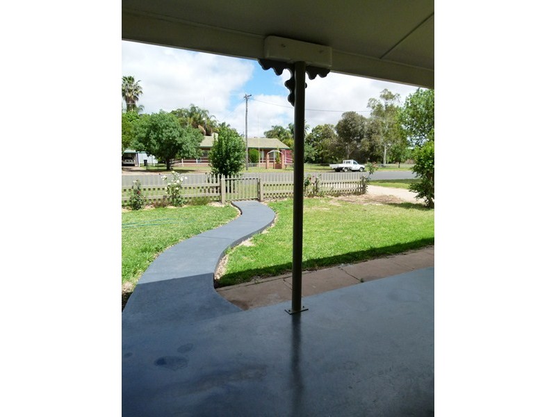 72 Ferry Street, Forbes NSW 2871