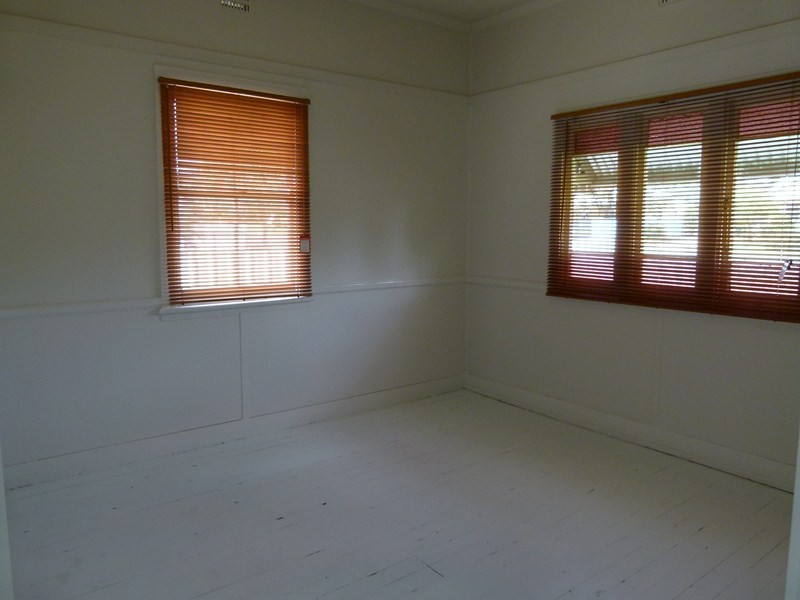 72 Ferry Street, Forbes NSW 2871