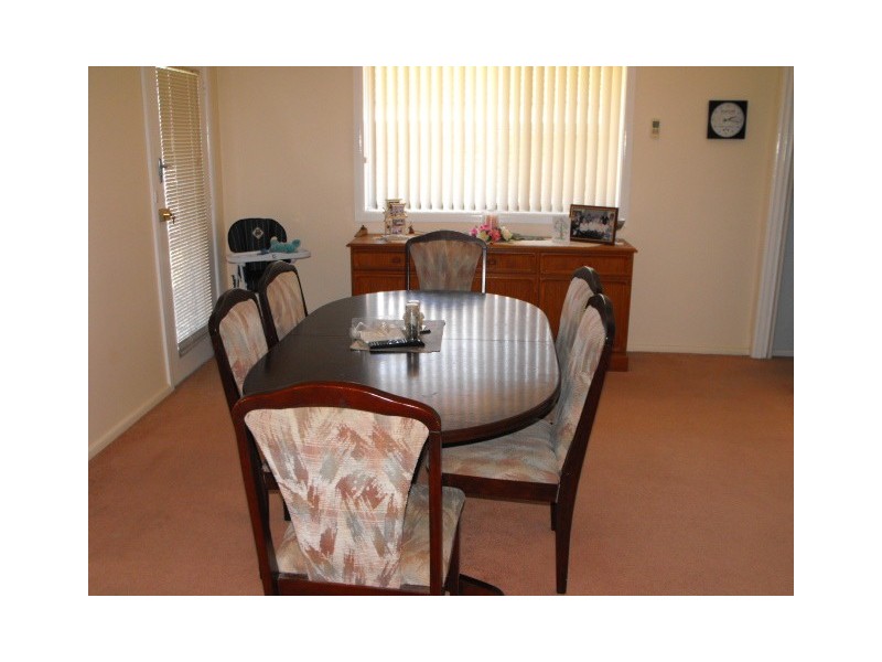 18 Jones Street, Parkes NSW 2870