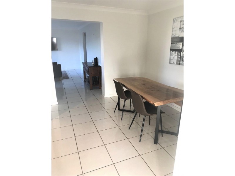 9 Cedar Crescent, Parkes NSW 2870