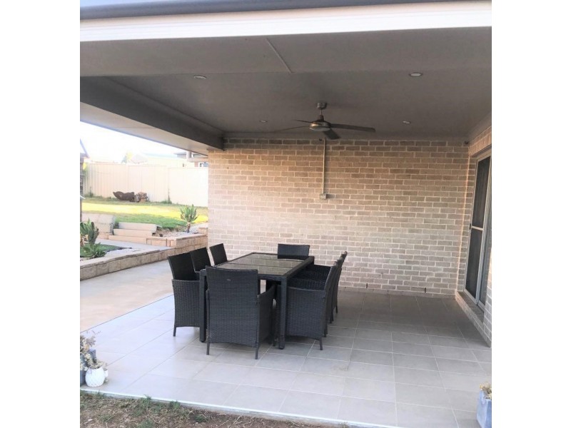 9 Cedar Crescent, Parkes NSW 2870