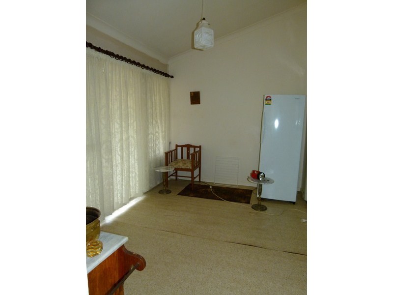 19 Battye Street, Forbes NSW 2871