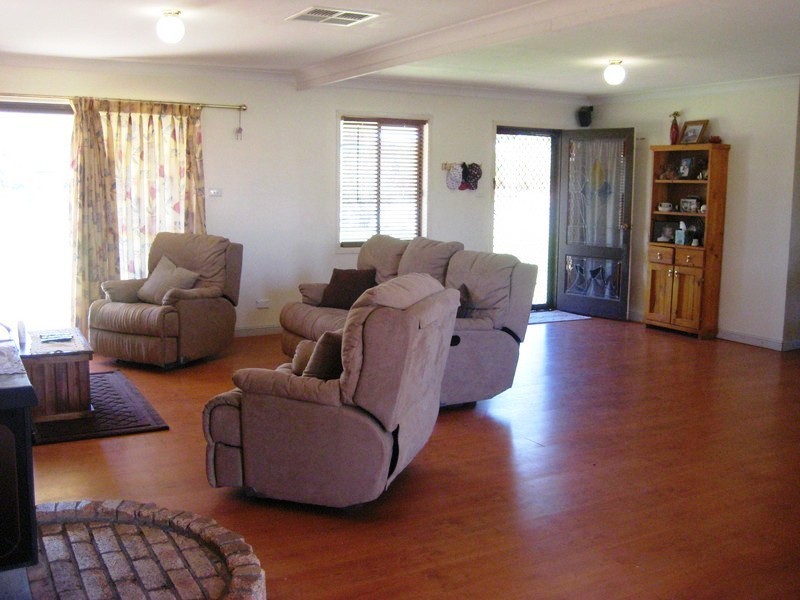 6 High Street, Condobolin NSW 2877