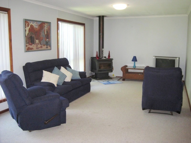 24 High Street, Condobolin NSW 2877