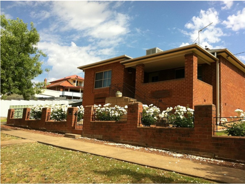 16 FORSTER, Parkes NSW 2870
