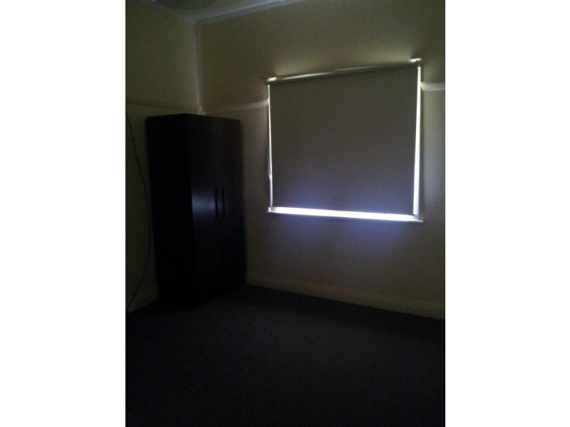 5  CARRINGTON STREET, Parkes NSW 2870