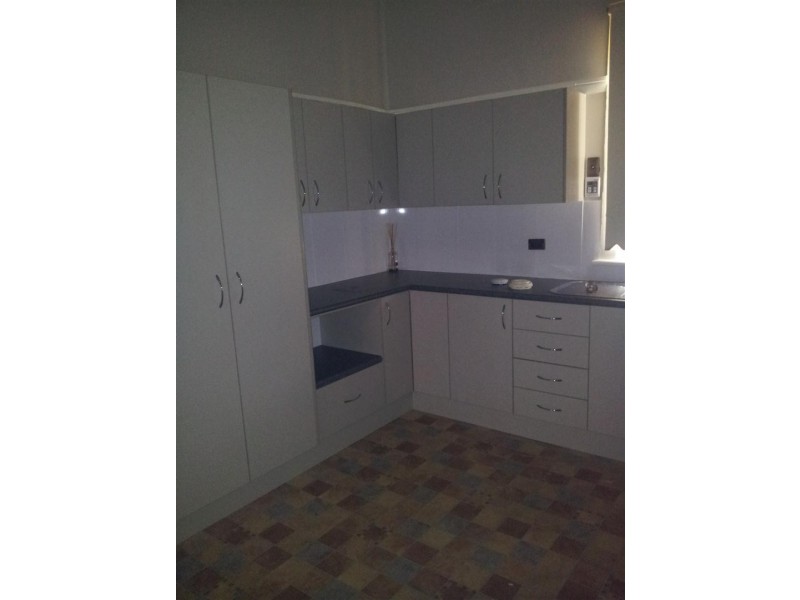 5  CARRINGTON STREET, Parkes NSW 2870