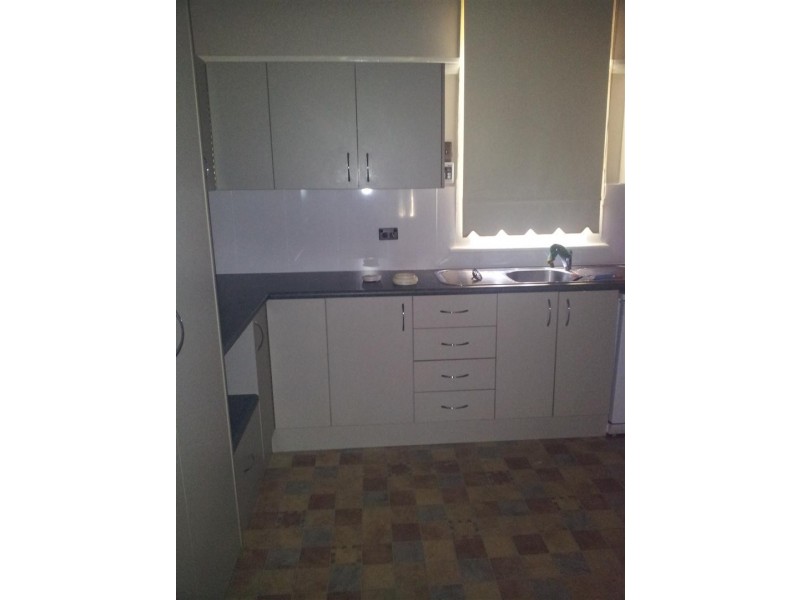 5  CARRINGTON STREET, Parkes NSW 2870