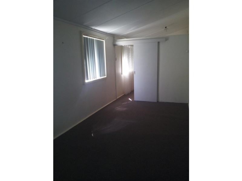 5  CARRINGTON STREET, Parkes NSW 2870