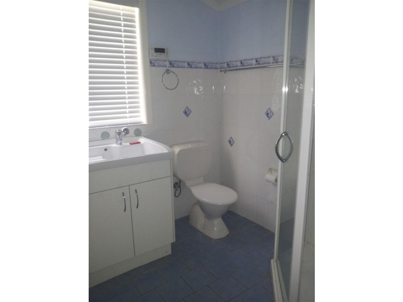 5  CARRINGTON STREET, Parkes NSW 2870