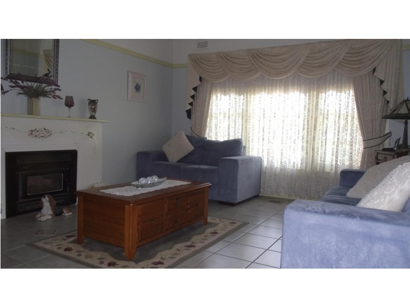12  HUME STREET, Parkes NSW 2870