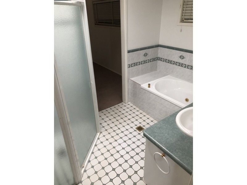 5 Lorking Street, Parkes NSW 2870