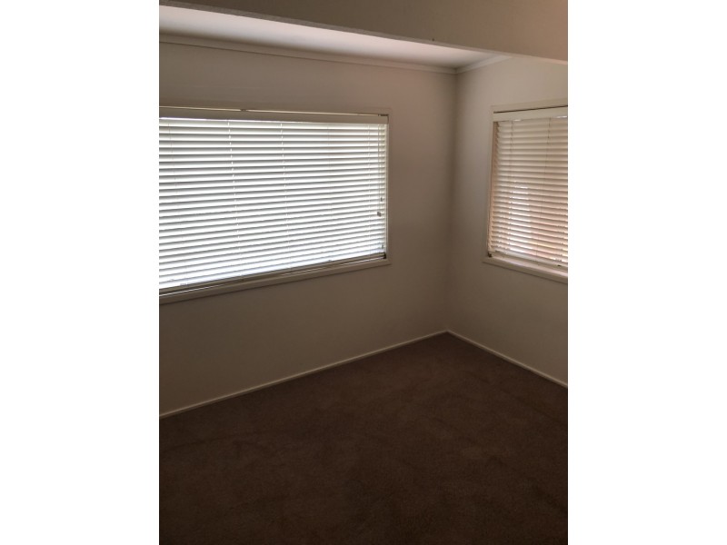 5 Lorking Street, Parkes NSW 2870