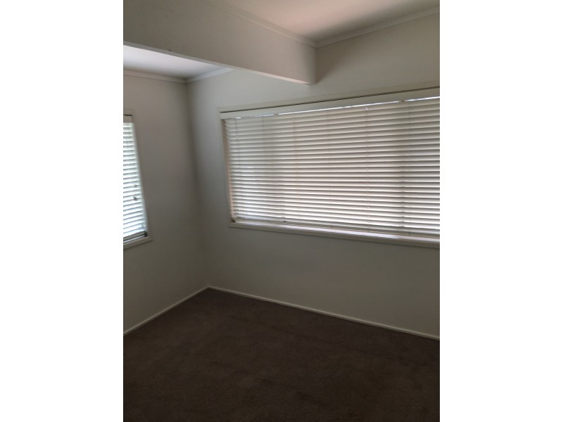 5 Lorking Street, Parkes NSW 2870