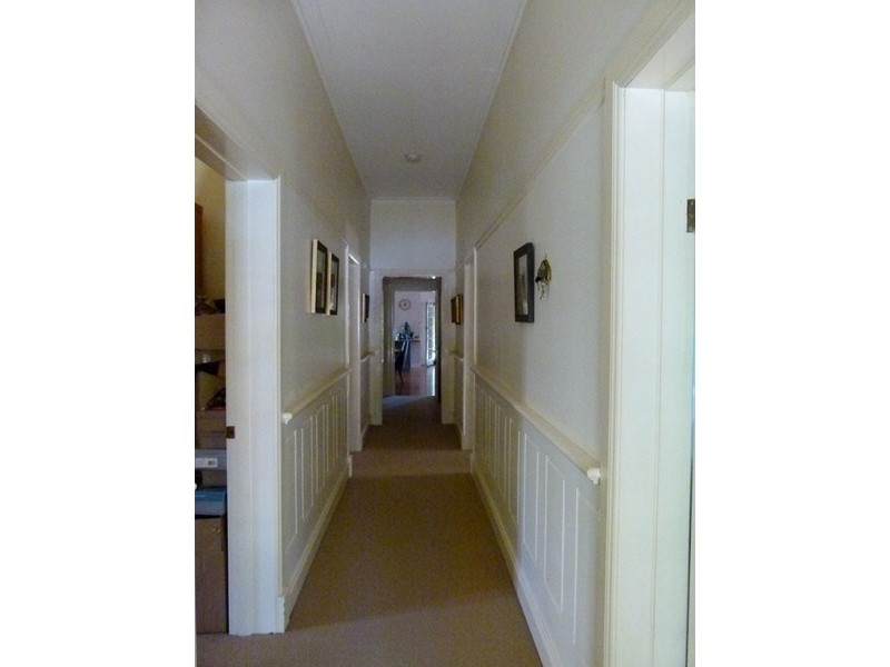 64 Flint Street, Forbes NSW 2871