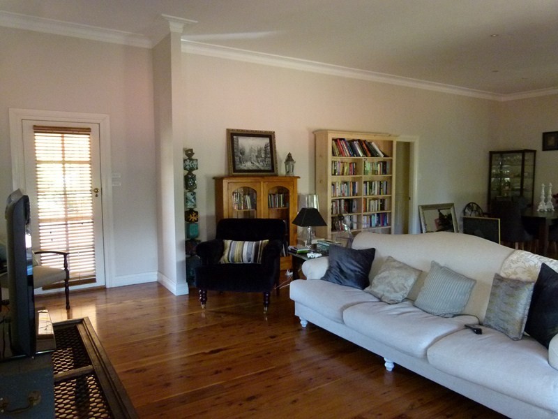 64 Flint Street, Forbes NSW 2871