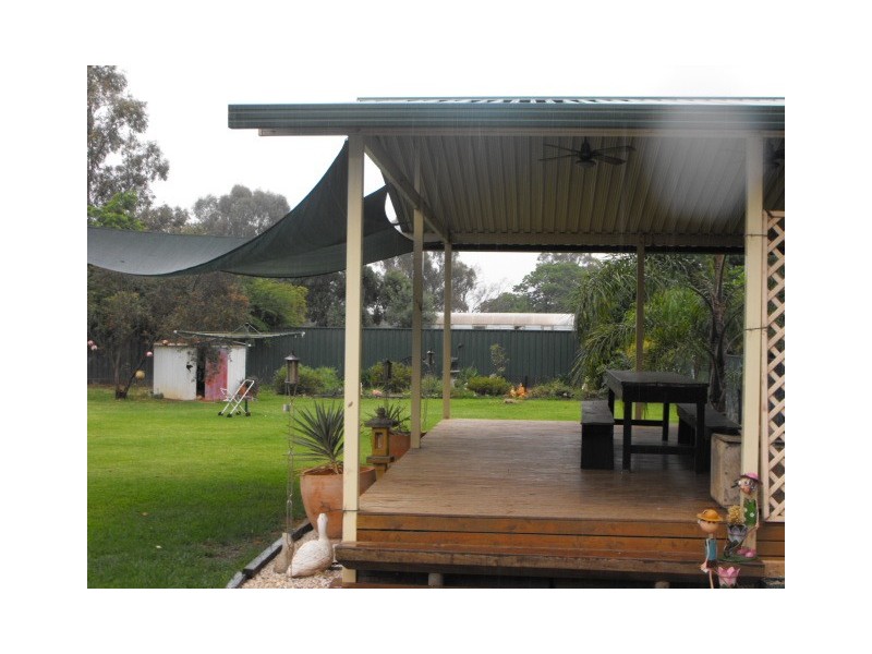 68 Military Road, Parkes NSW 2870