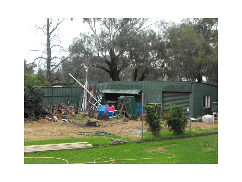 68 Military Road, Parkes NSW 2870