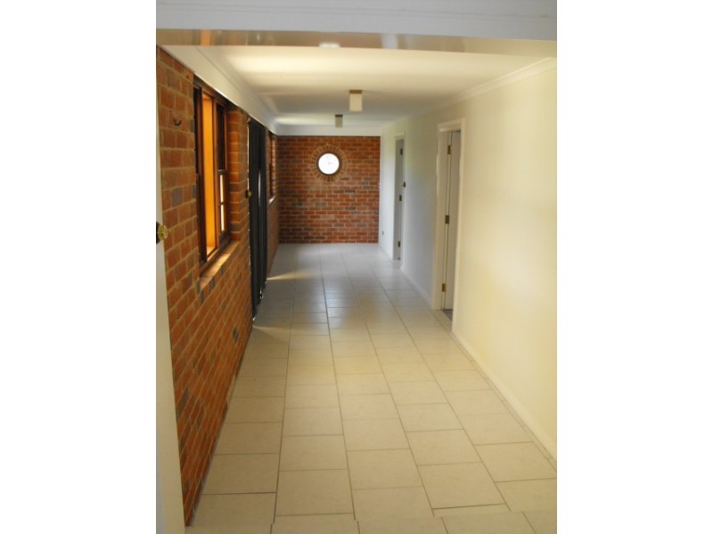 13 Hill Street, Parkes NSW 2870