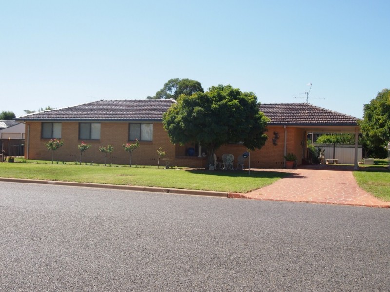 2 Doyle Street, Condobolin NSW 2877