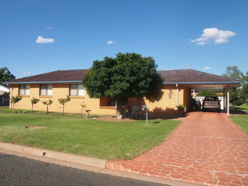 2 Doyle Street, Condobolin NSW 2877