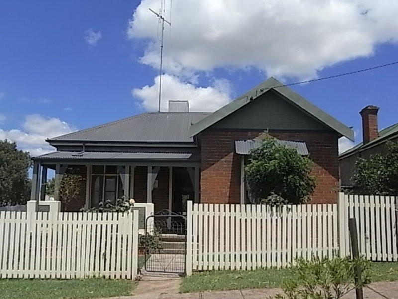 2a High Street, Parkes NSW 2870