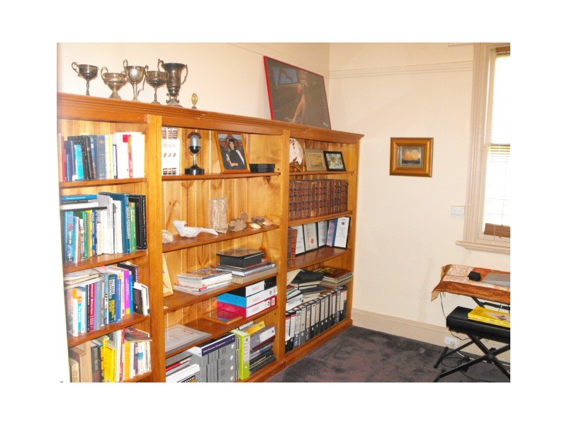 2a High Street, Parkes NSW 2870