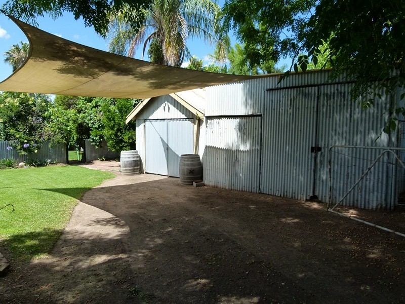 10  Renfree Street, Forbes NSW 2871