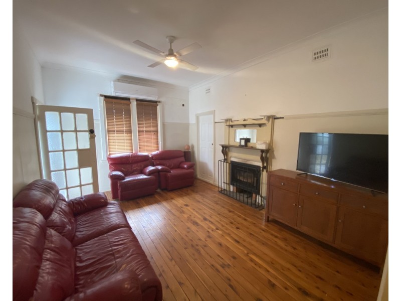 10 Goodwill Street, Condobolin NSW 2877