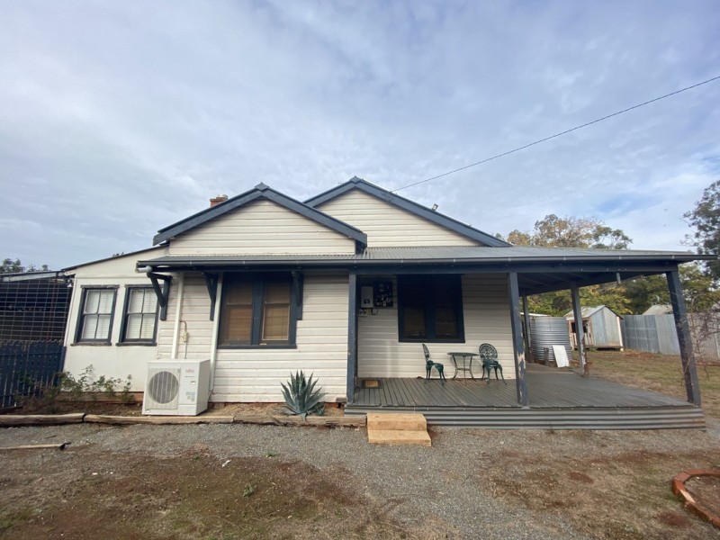 10 Goodwill Street, Condobolin NSW 2877