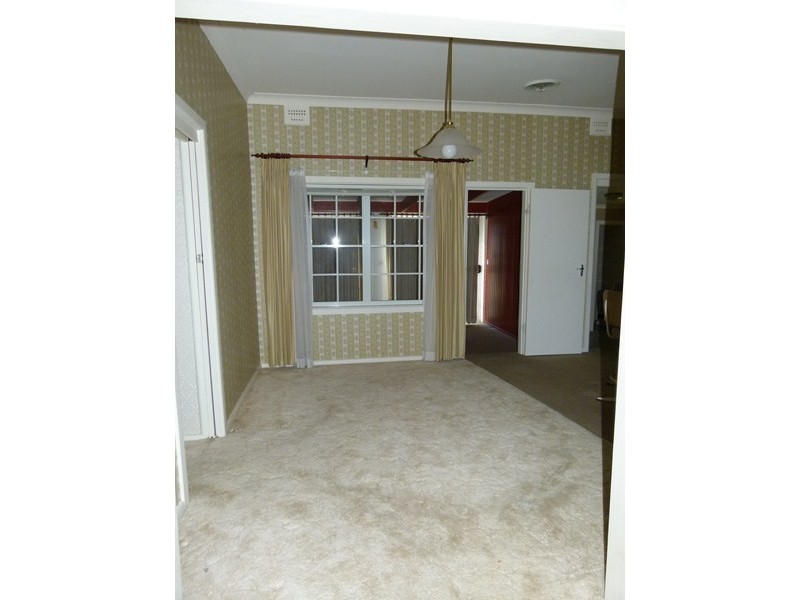 11 Patterson Street, Forbes NSW 2871