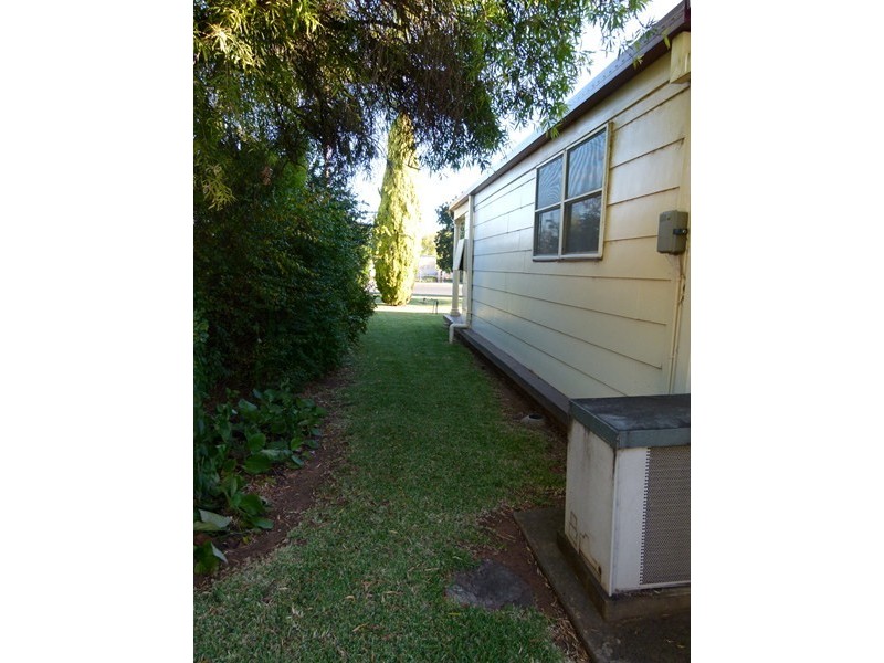 11 Patterson Street, Forbes NSW 2871