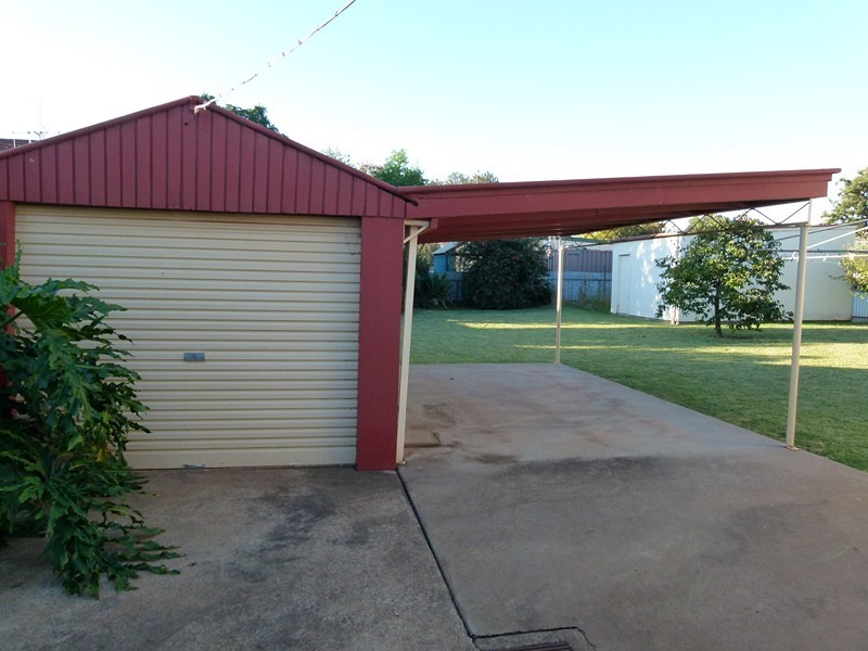 11 Patterson Street, Forbes NSW 2871