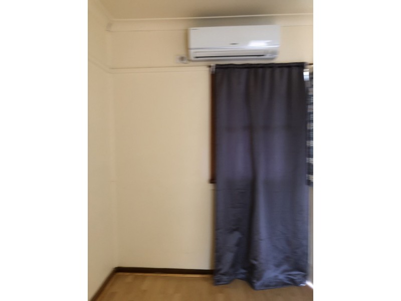 2/82-84 Derribong Street, Peak Hill NSW 2869