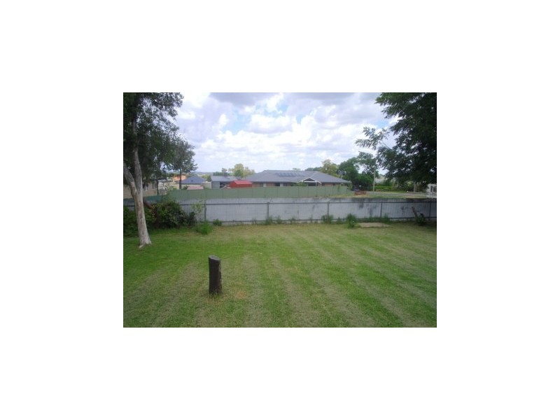 13 Want Street, Parkes NSW 2870