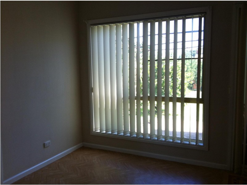 61 Orange Street, Parkes NSW 2870